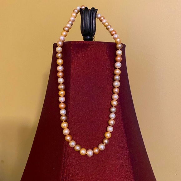 NWOT MULTICOLOR FRESHWATER PEARL NECKLACE - Picture 1 of 4
